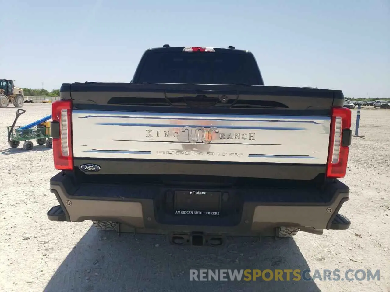 6 Photograph of a damaged car 1FT8W2BT2PED97003 FORD F250 2023