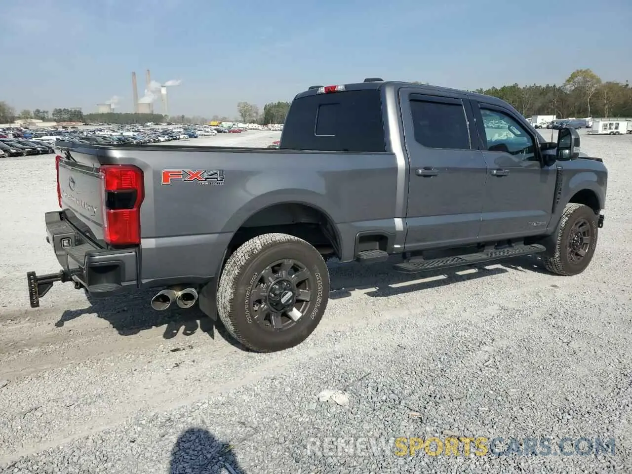 3 Photograph of a damaged car 1FT8W2BT2PEE20280 FORD F250 2023