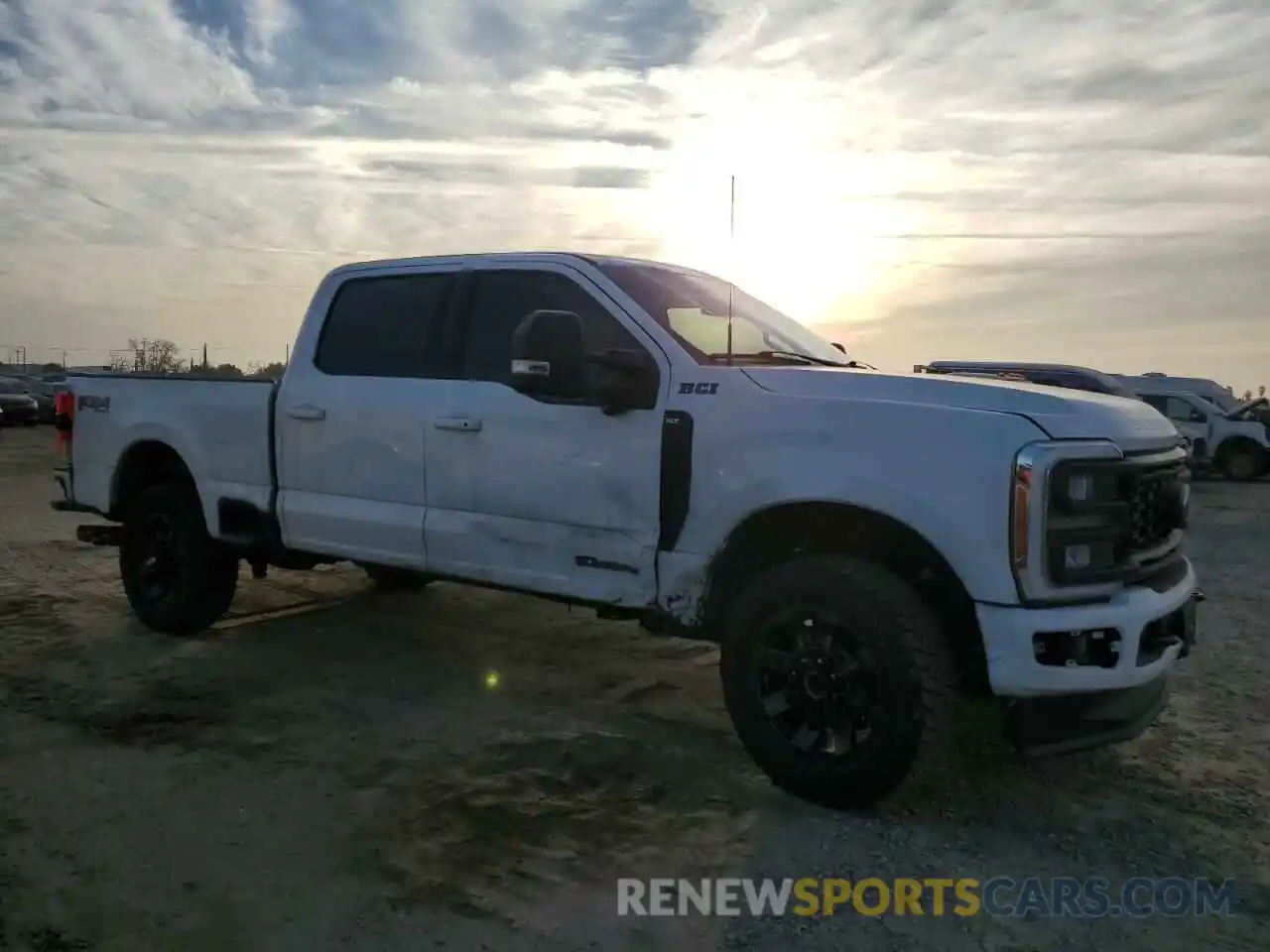 4 Photograph of a damaged car 1FT8W2BT7PED01186 FORD F250 2023