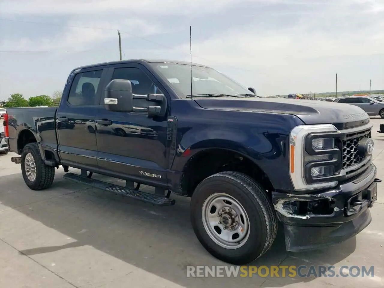 4 Photograph of a damaged car 1FT8W2BT8PED58853 FORD F250 2023