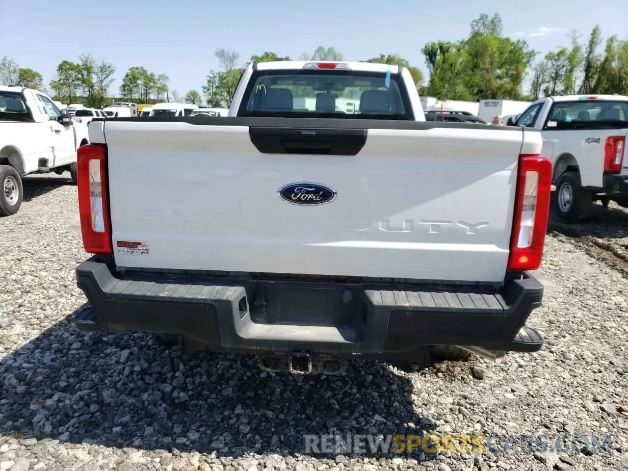 6 Photograph of a damaged car 1FTBF2BA0PED83301 FORD F250 2023