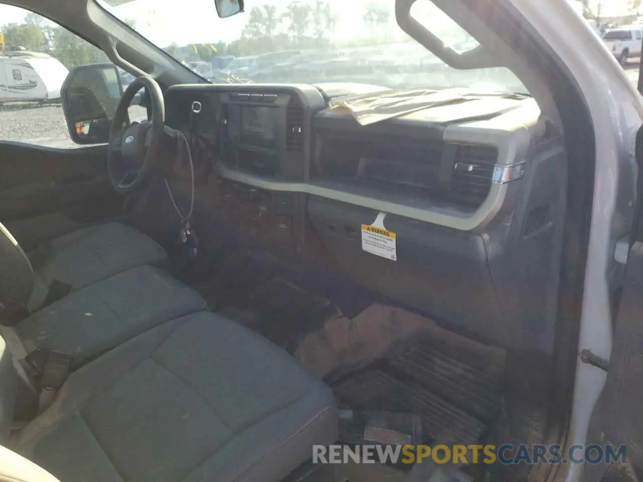 8 Photograph of a damaged car 1FTBF2BA4PED76965 FORD F250 2023