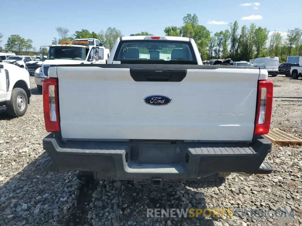 6 Photograph of a damaged car 1FTBF2BA4PED80868 FORD F250 2023