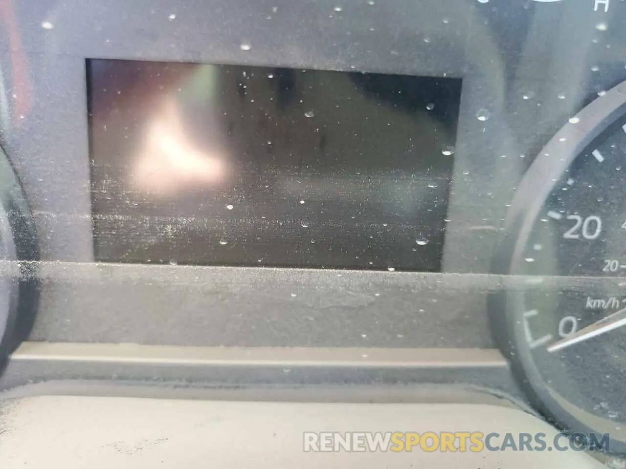 9 Photograph of a damaged car 1FTBF2BA4PED80868 FORD F250 2023