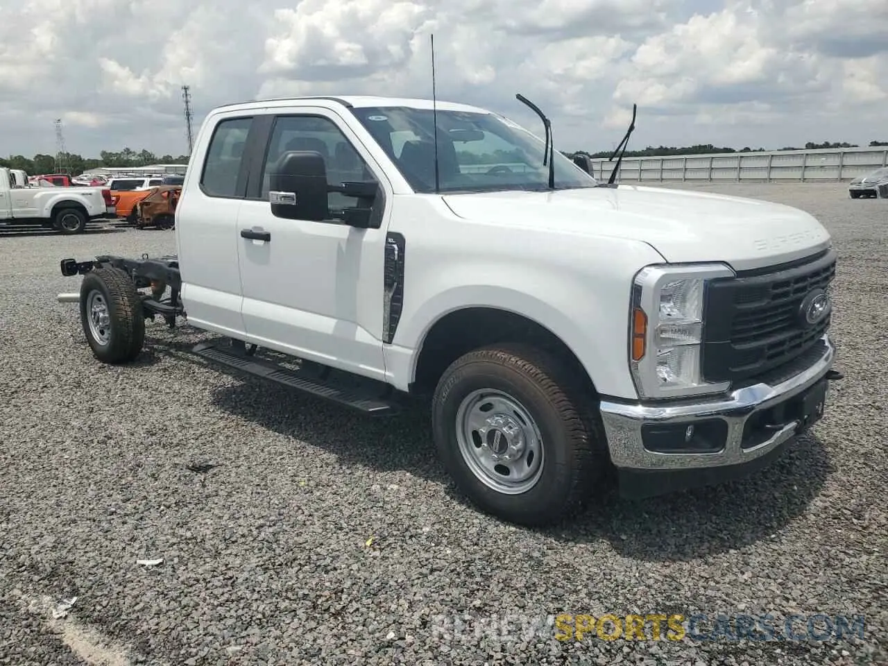 4 Photograph of a damaged car 1FD7X2AA6RED40472 FORD F250 2024