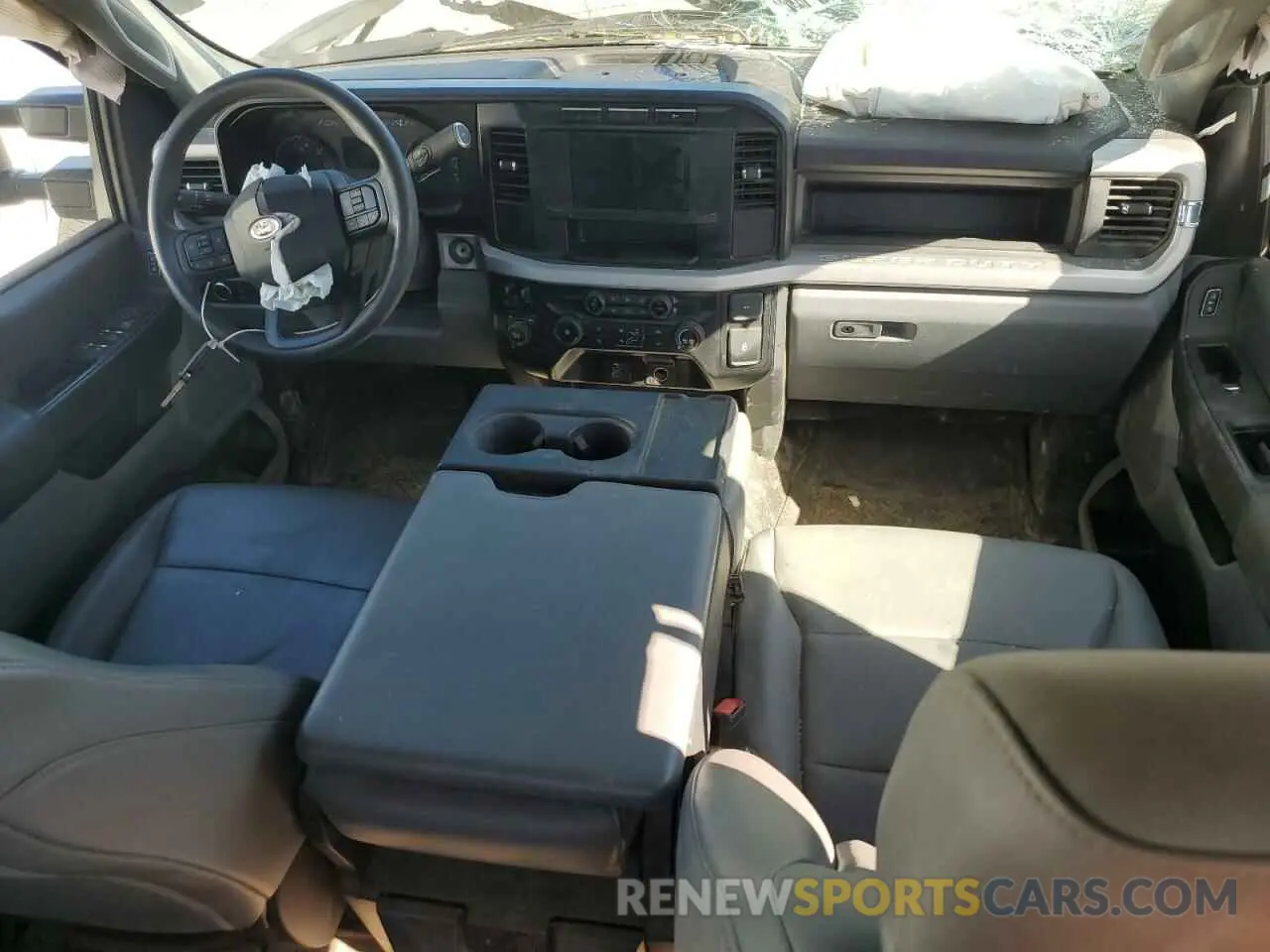 8 Photograph of a damaged car 1FT7W2BA1REC60180 FORD F250 2024