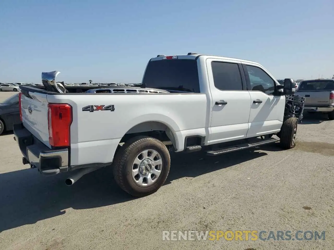 3 Photograph of a damaged car 1FT7W2BA8REE06252 FORD F250 2024