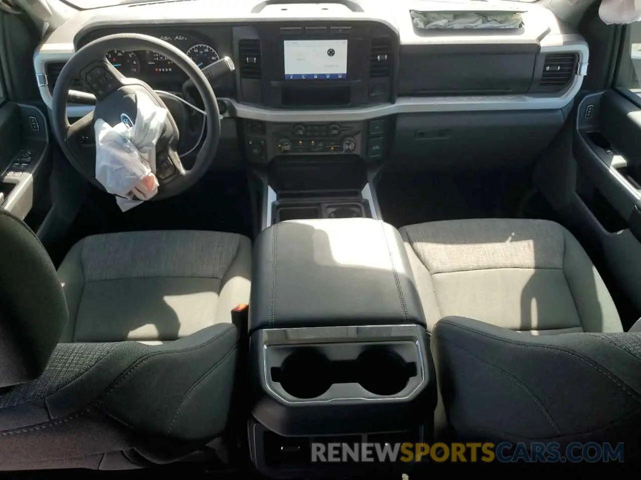 8 Photograph of a damaged car 1FT7W2BA8REE06252 FORD F250 2024