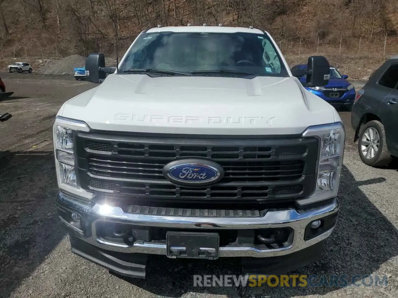5 Photograph of a damaged car 1FT7W2BAXRED88627 FORD F250 2024