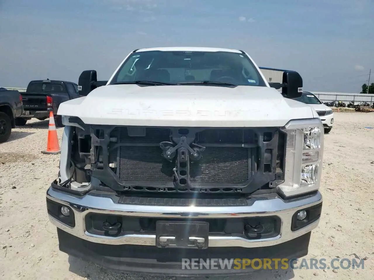 5 Photograph of a damaged car 1FT7W2BT0REC89820 FORD F250 2024