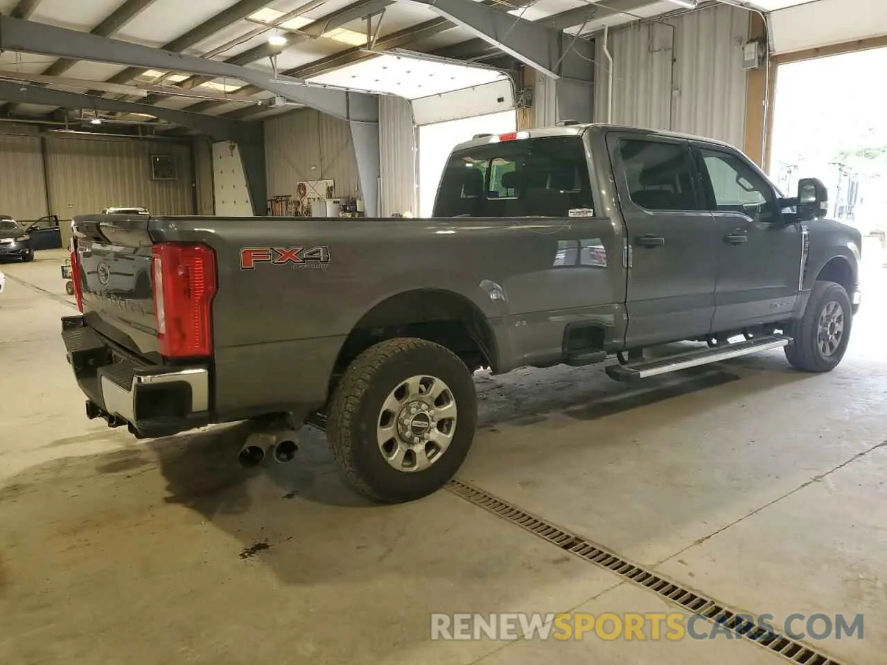 3 Photograph of a damaged car 1FT7W2BT5REC25112 FORD F250 2024
