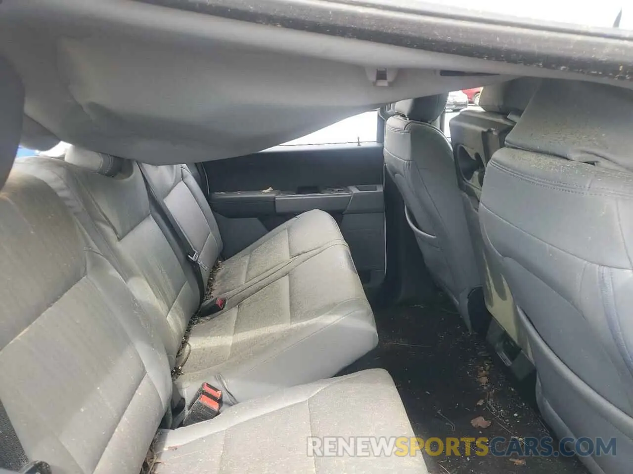 10 Photograph of a damaged car 1FT7W2BT5REE67141 FORD F250 2024