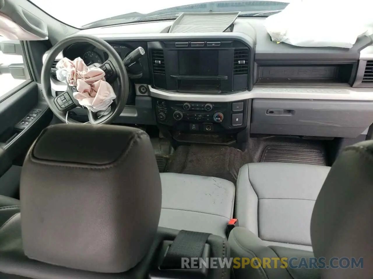 8 Photograph of a damaged car 1FT7X2BA4RED22684 FORD F250 2024