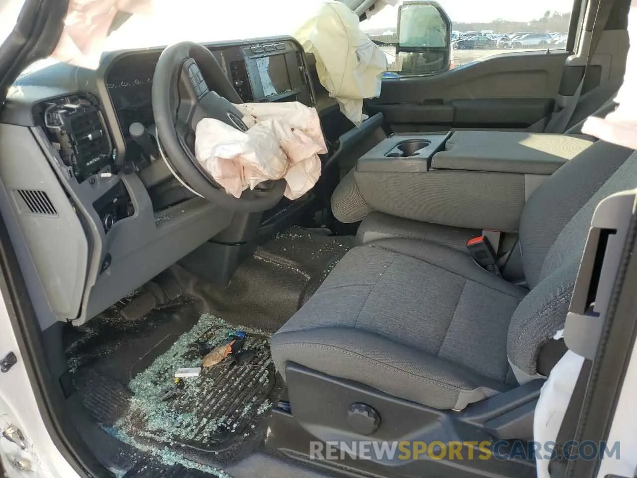 7 Photograph of a damaged car 1FT7X2BAXRED60131 FORD F250 2024