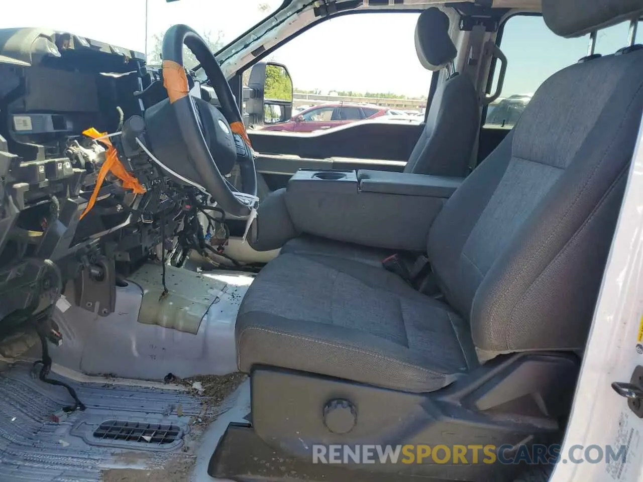 7 Photograph of a damaged car 1FT8W2BA7REC55084 FORD F250 2024
