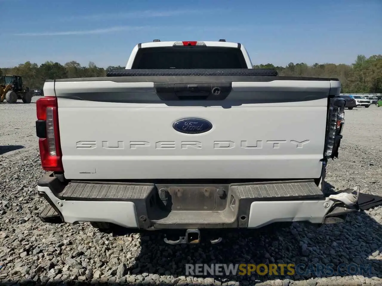 6 Photograph of a damaged car 1FT8W2BA9REC57354 FORD F250 2024
