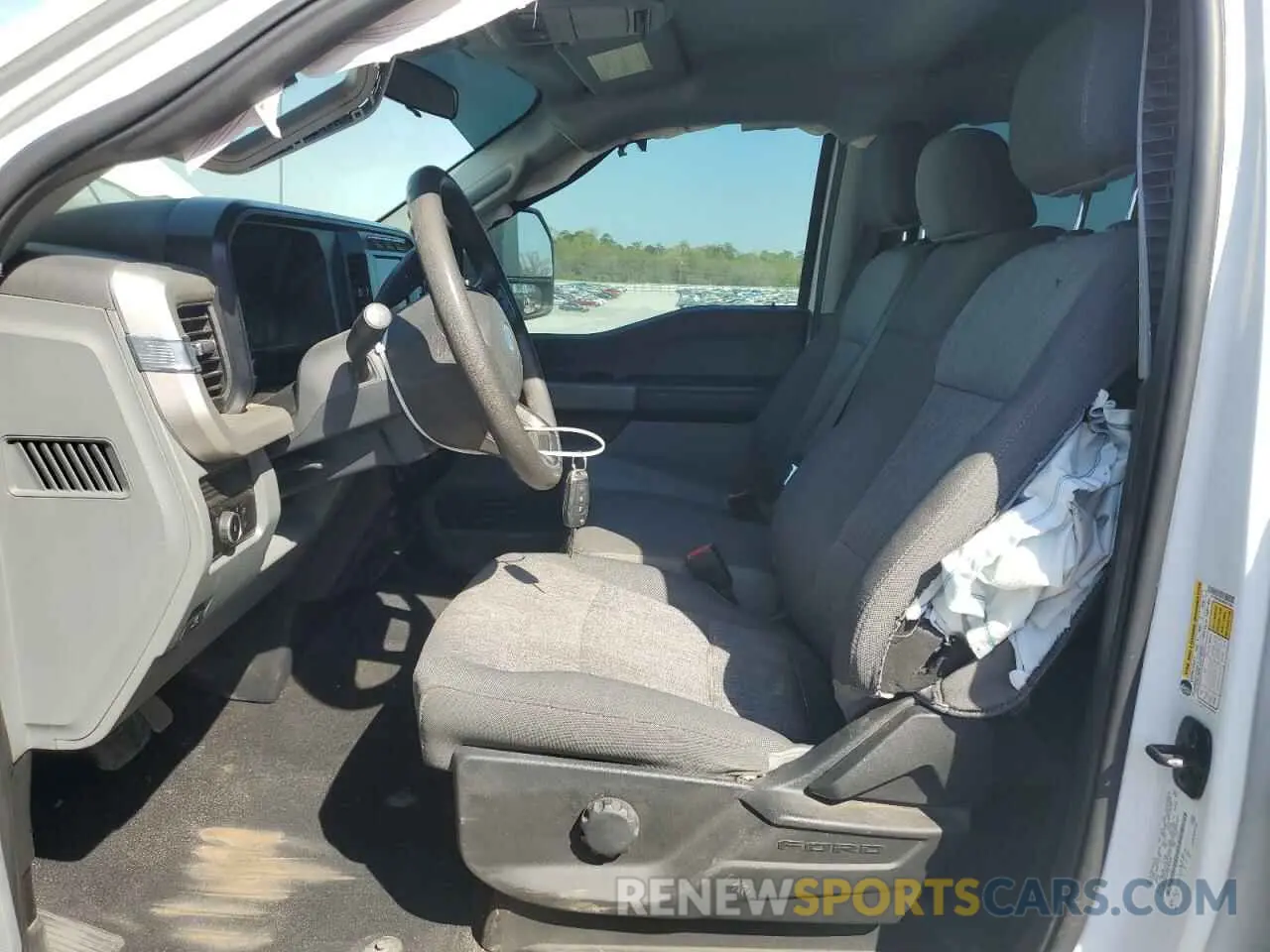 7 Photograph of a damaged car 1FT8W2BA9REC57354 FORD F250 2024