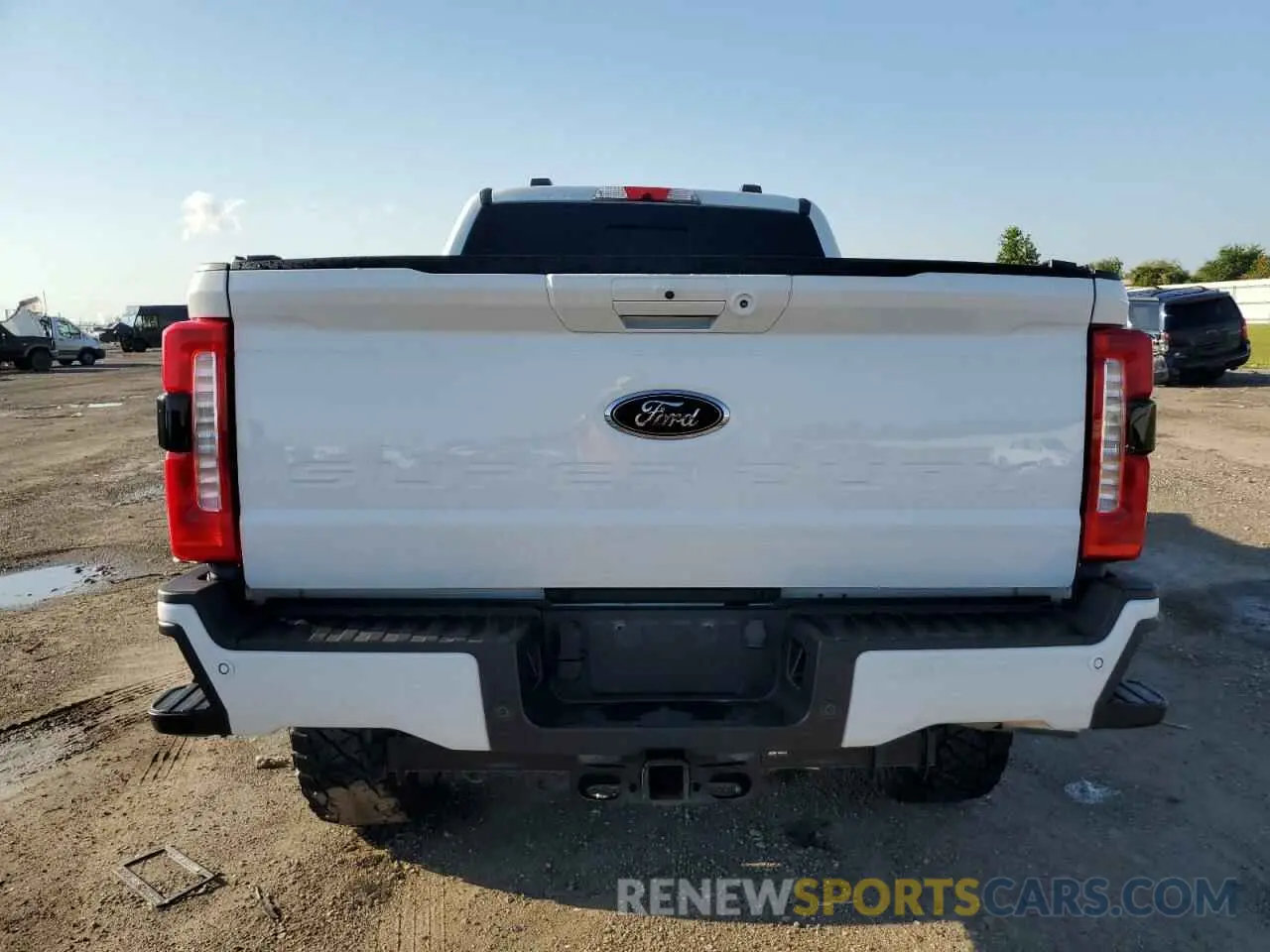 6 Photograph of a damaged car 1FT8W2BM3REC31696 FORD F250 2024