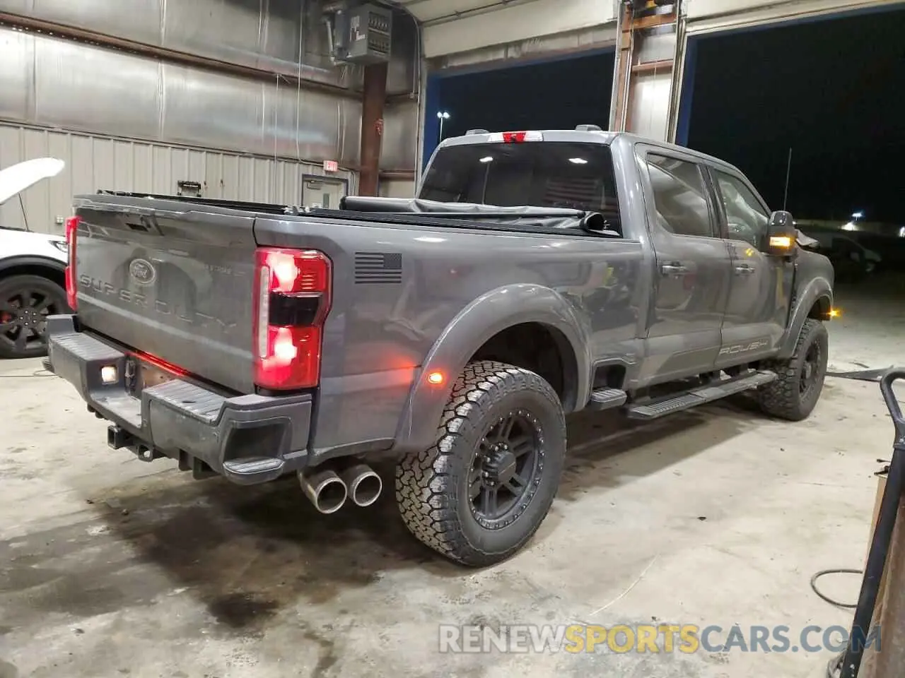 3 Photograph of a damaged car 1FT8W2BM7RED47127 FORD F250 2024