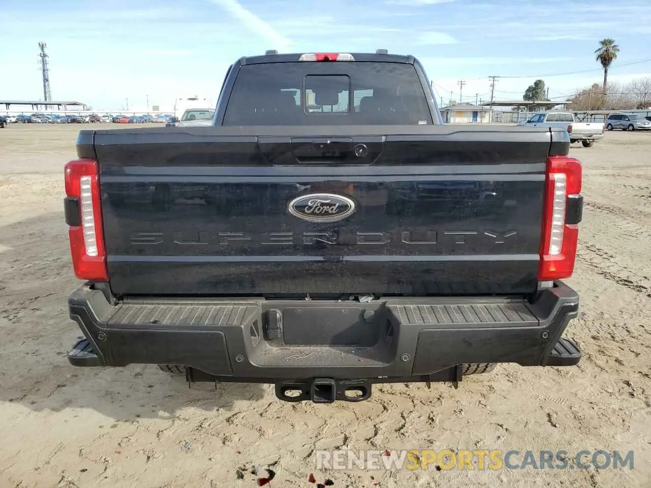 6 Photograph of a damaged car 1FT8W2BM8REC78013 FORD F250 2024