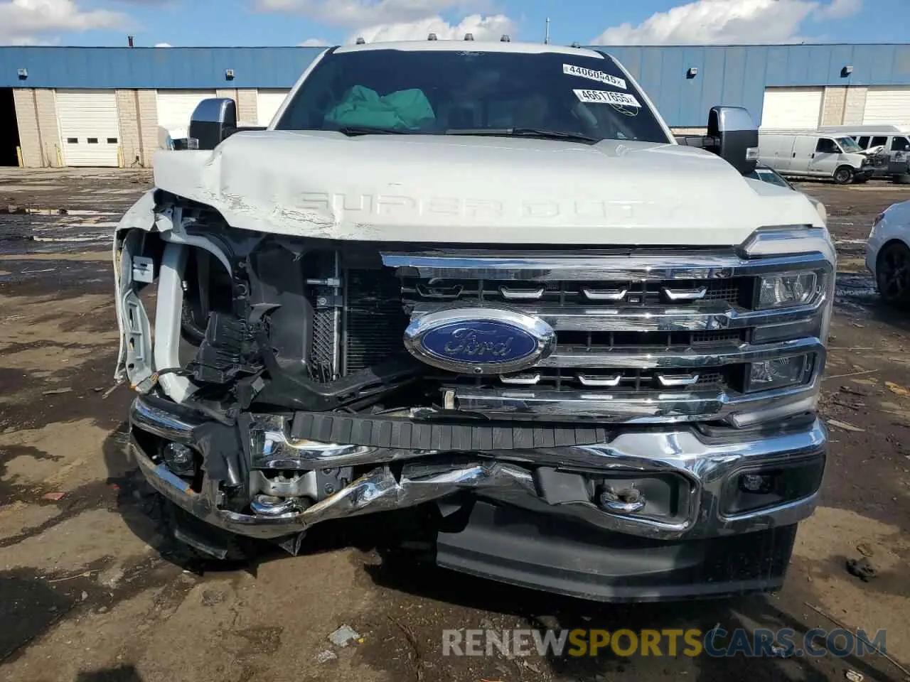 5 Photograph of a damaged car 1FT8W2BNXREE19382 FORD F250 2024