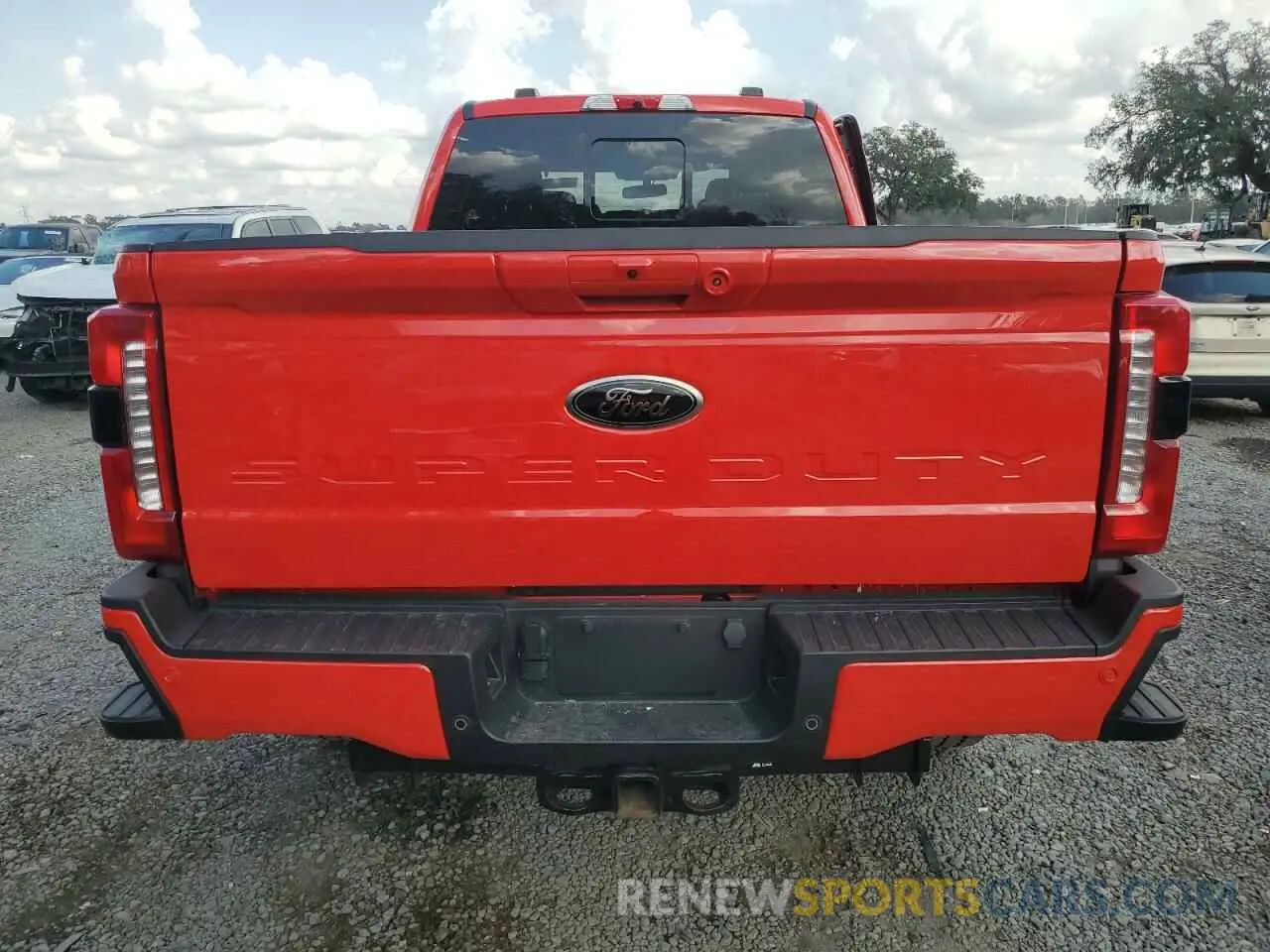 6 Photograph of a damaged car 1FT8W2BT0RED81952 FORD F250 2024
