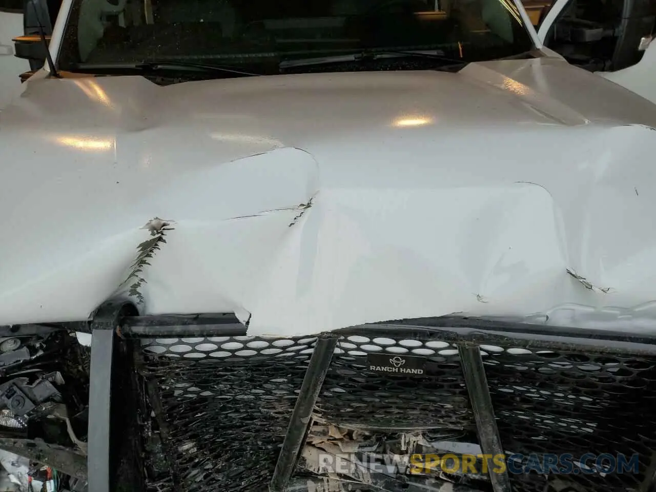 11 Photograph of a damaged car 1FT8W2BT3REE22302 FORD F250 2024