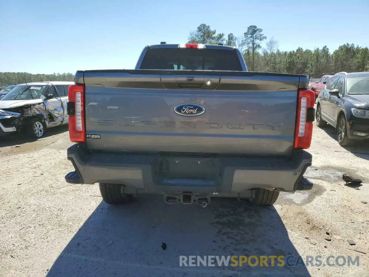 6 Photograph of a damaged car 1FT8W2BT5REE64731 FORD F250 2024