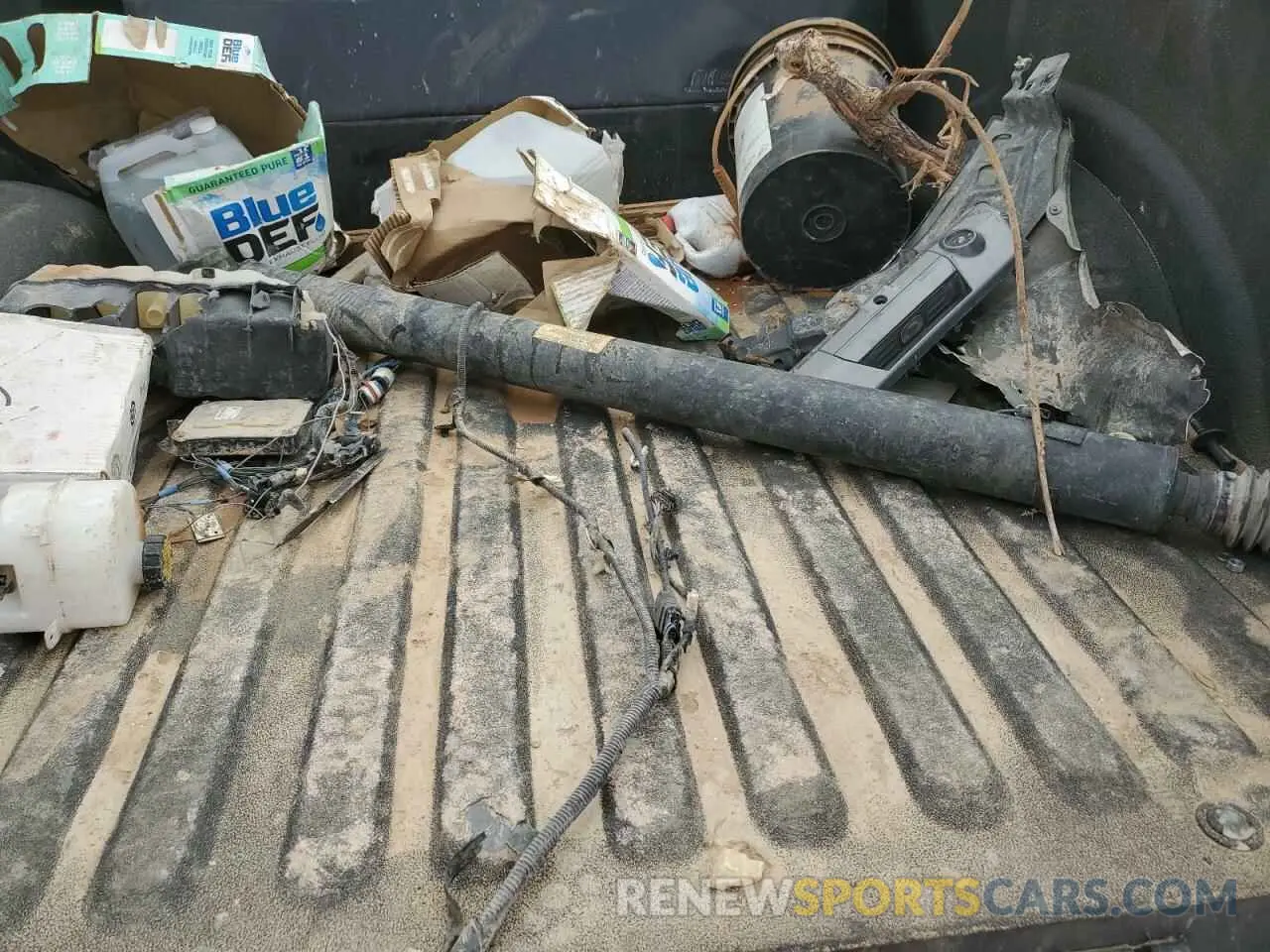 13 Photograph of a damaged car 1FT8W2BT6REC14771 FORD F250 2024