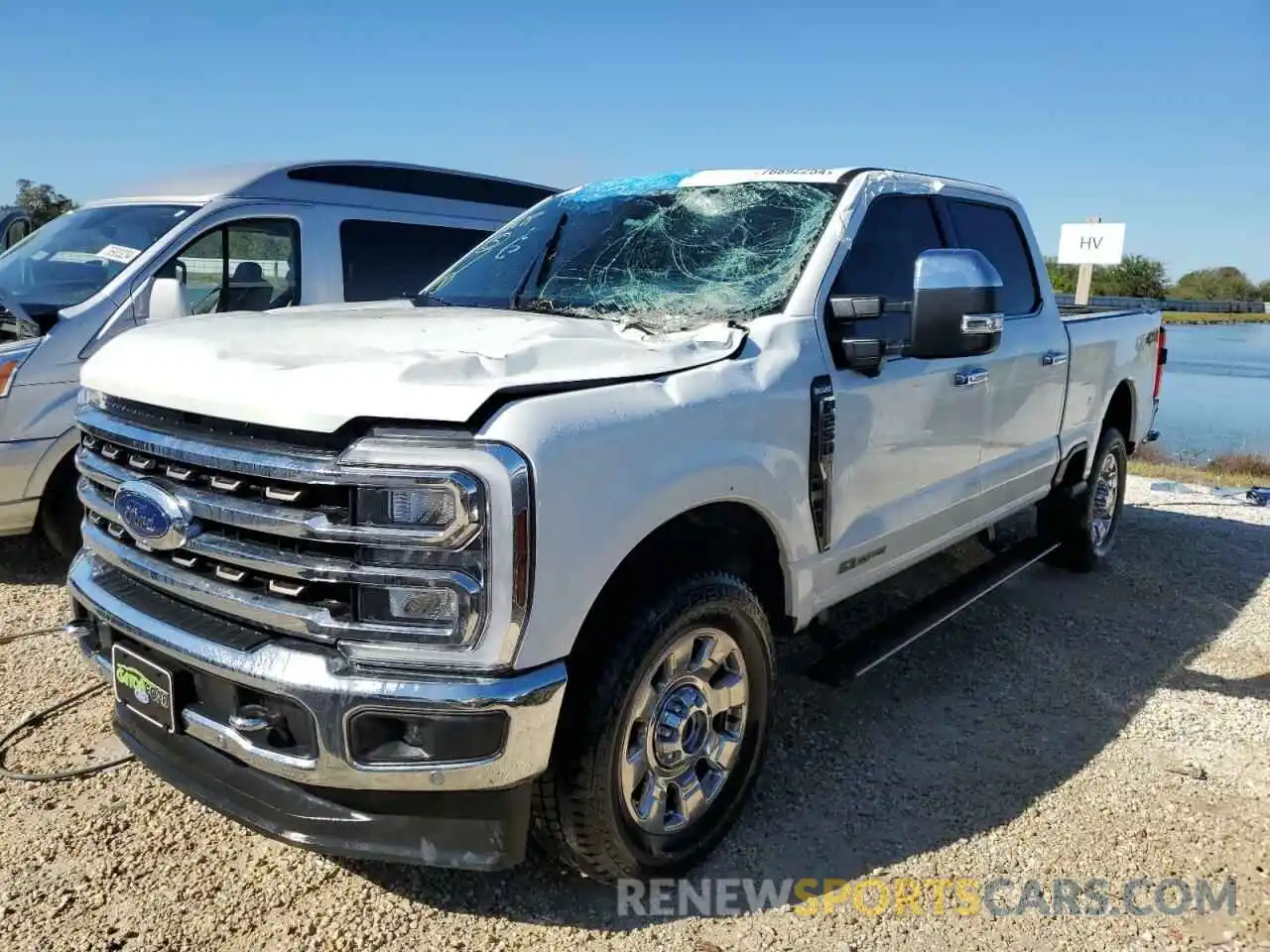 1 Photograph of a damaged car 1FT8W2BT8RED17822 FORD F250 2024