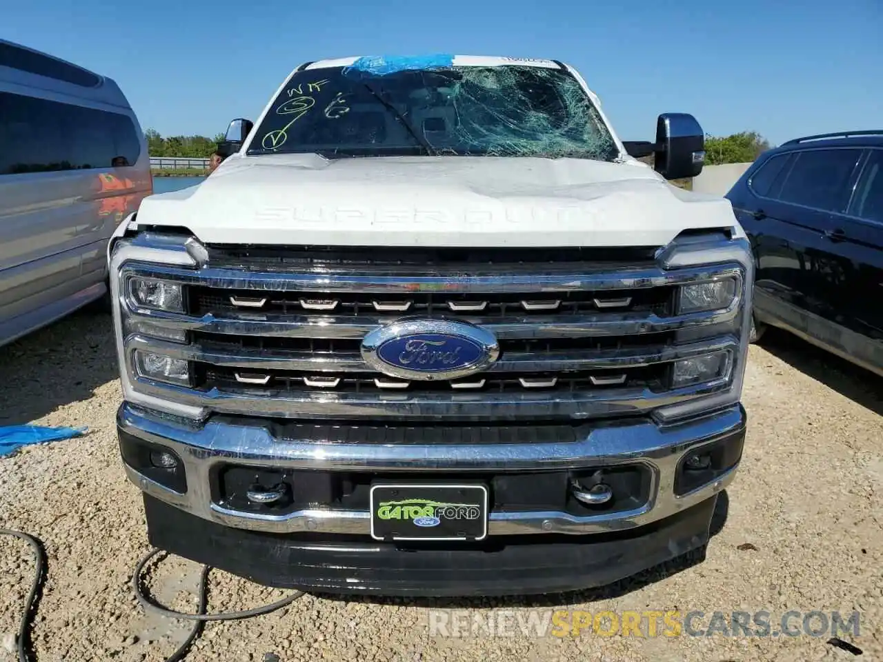 5 Photograph of a damaged car 1FT8W2BT8RED17822 FORD F250 2024