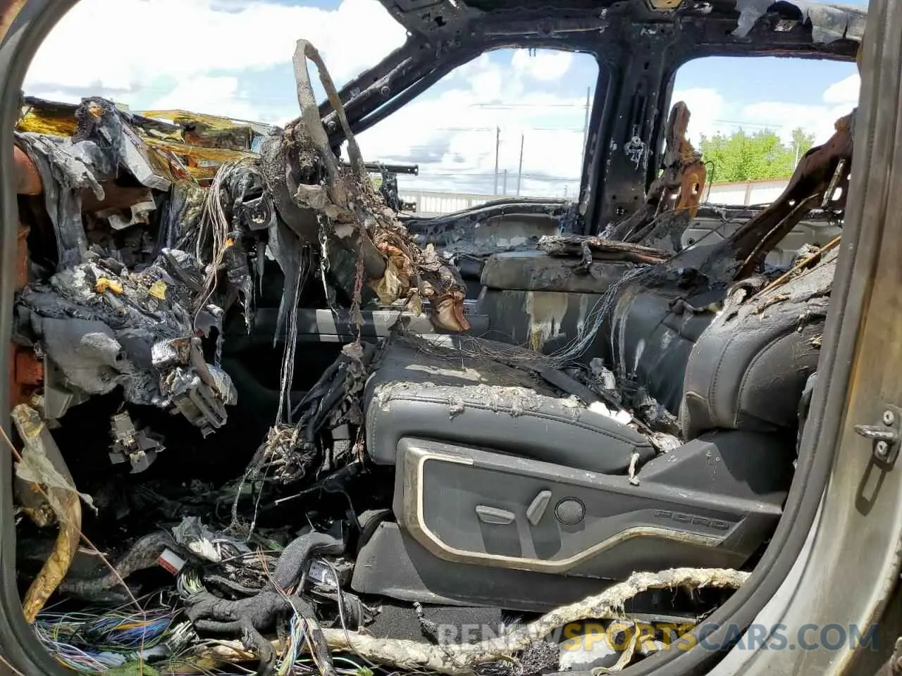 7 Photograph of a damaged car 1FT8W2BT9RED96448 FORD F250 2024