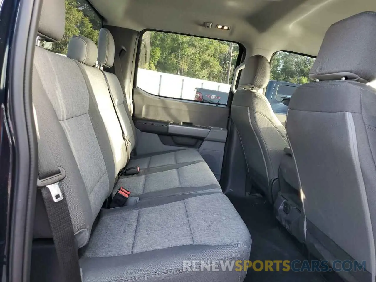 11 Photograph of a damaged car 1FT8W2BT9REF88307 FORD F250 2024