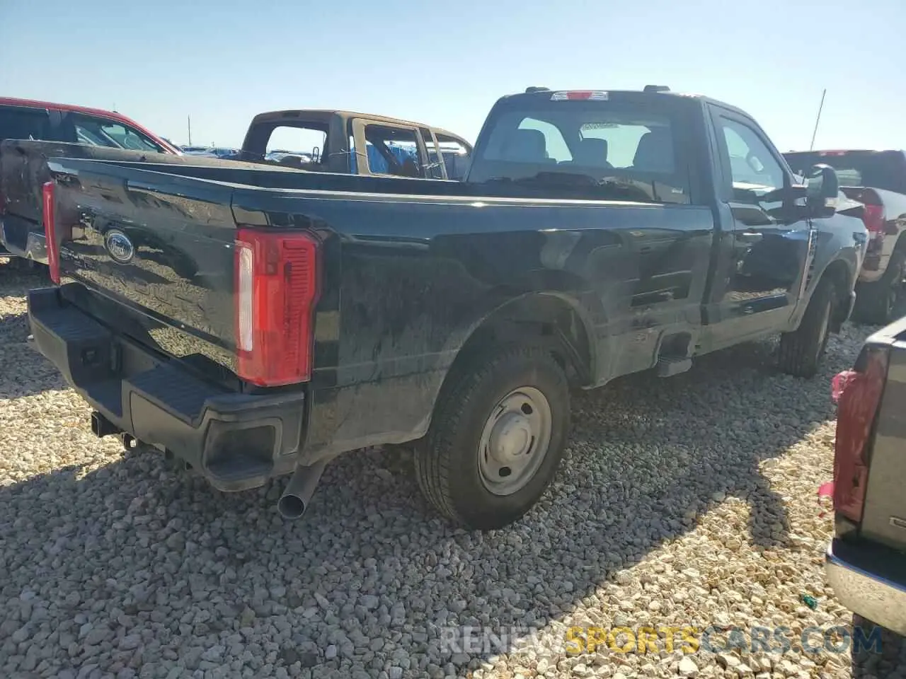 3 Photograph of a damaged car 1FTBF2AA1REF32111 FORD F250 2024