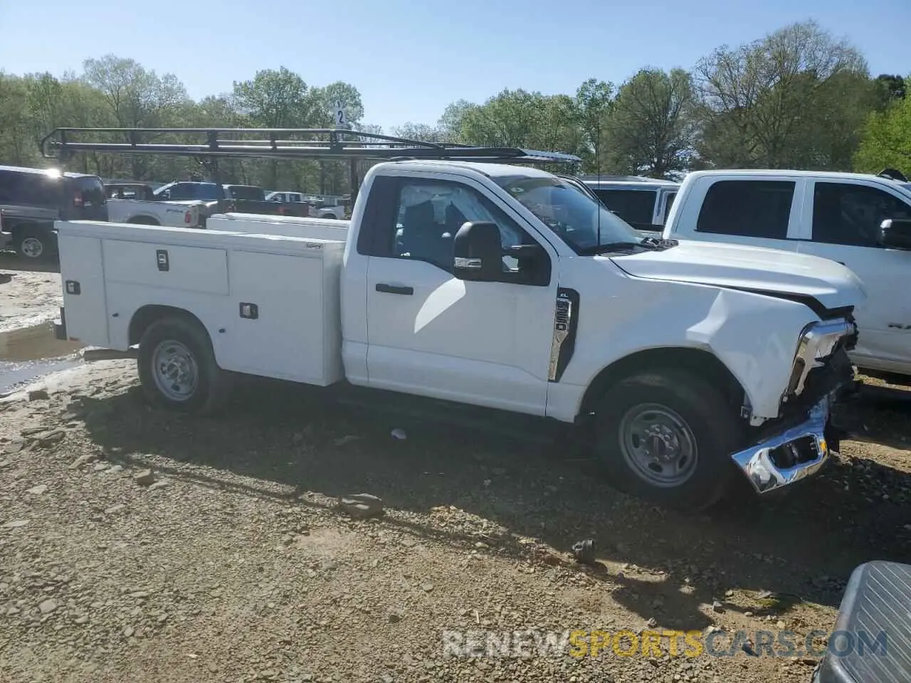 4 Photograph of a damaged car 1FTBF2AA7REC15708 FORD F250 2024