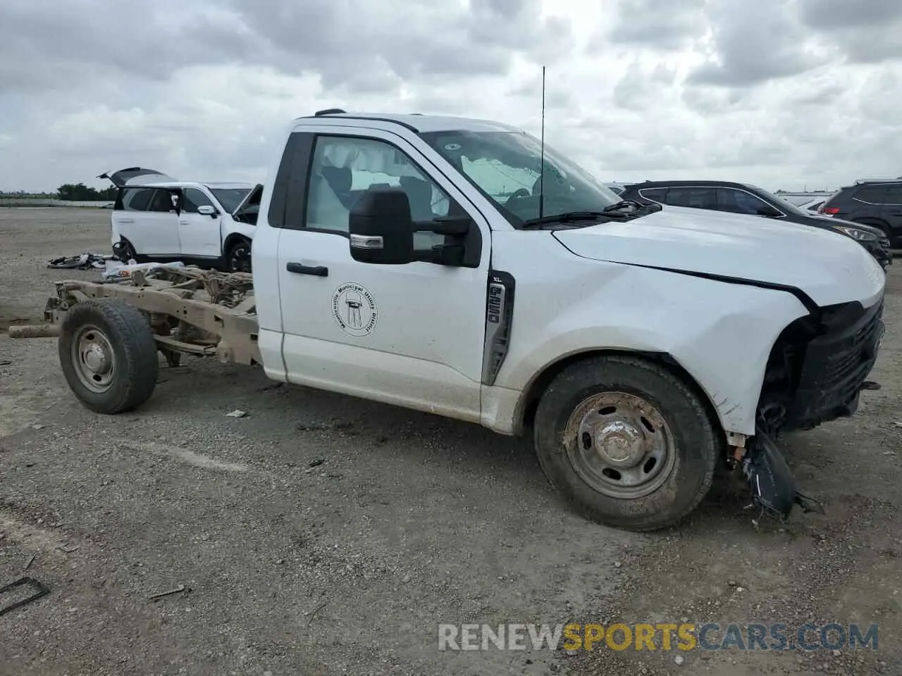 4 Photograph of a damaged car 1FTBF2AA7RED10575 FORD F250 2024