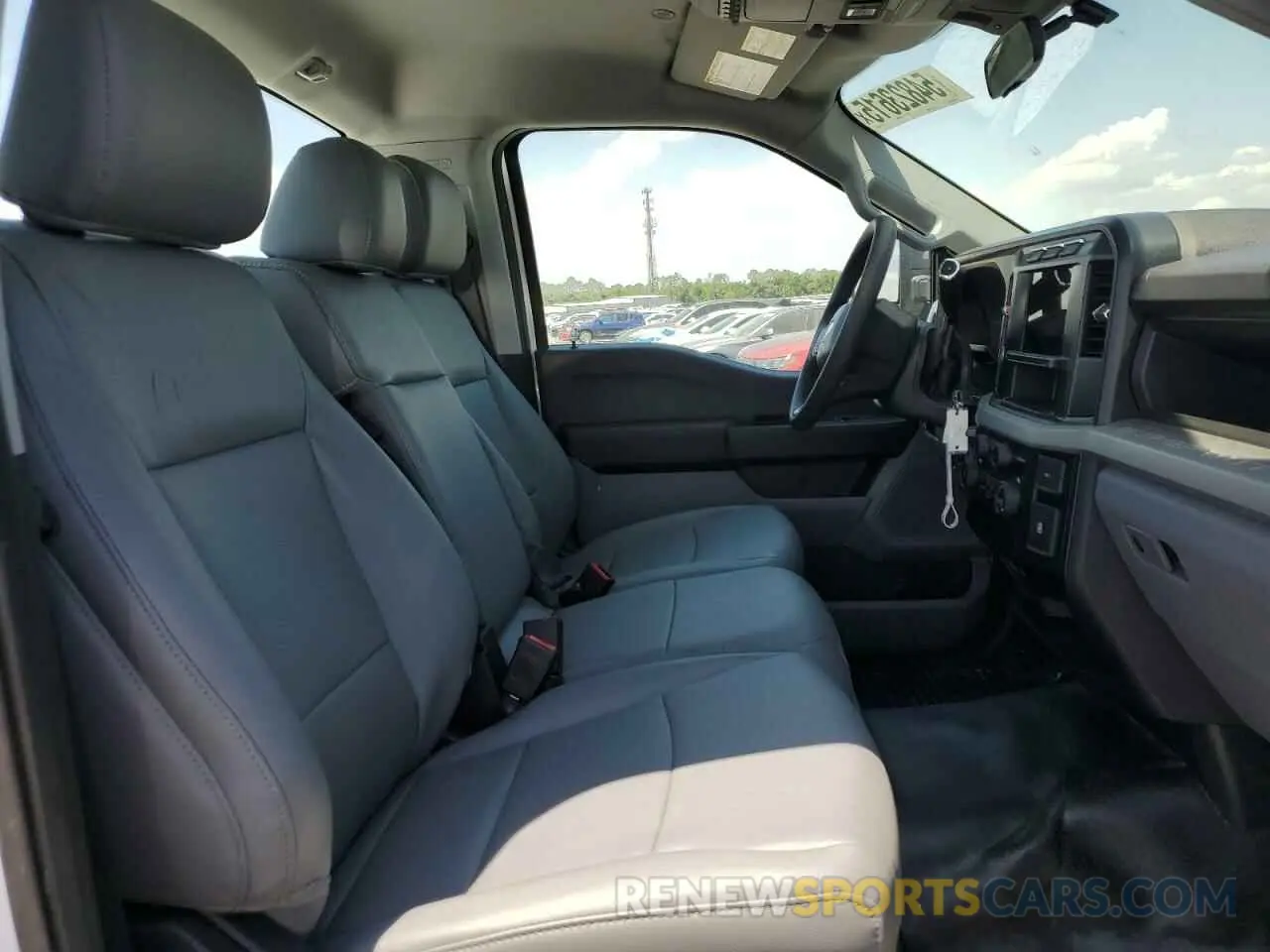 10 Photograph of a damaged car 1FTBF2BA0REC40741 FORD F250 2024