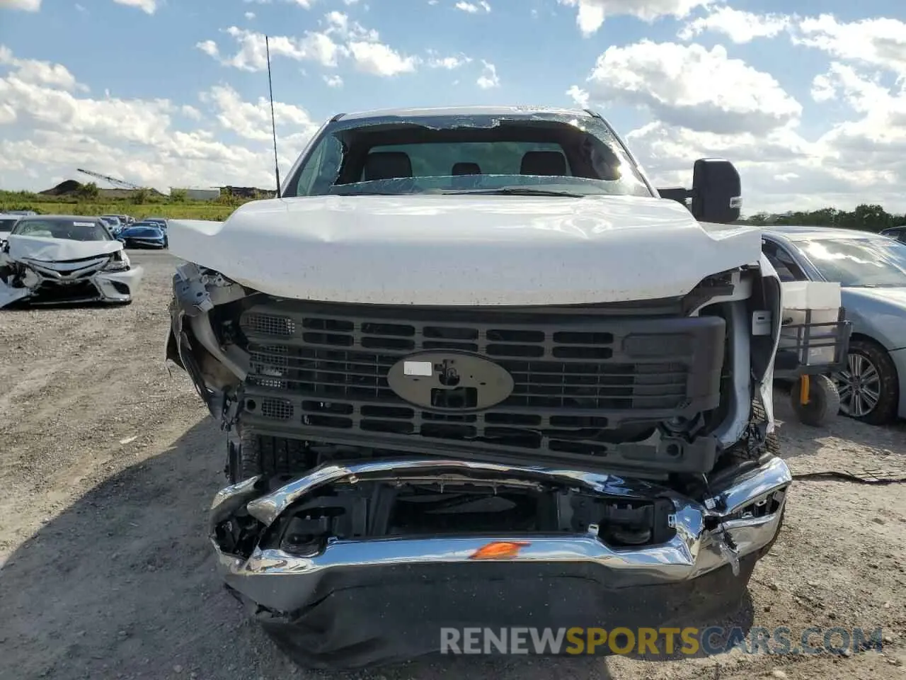 5 Photograph of a damaged car 1FTRF2BA7RED11710 FORD F250 2024