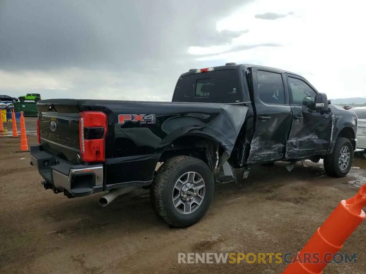 3 Photograph of a damaged car 1FT8W2BA0SEC37242 FORD F250 2025