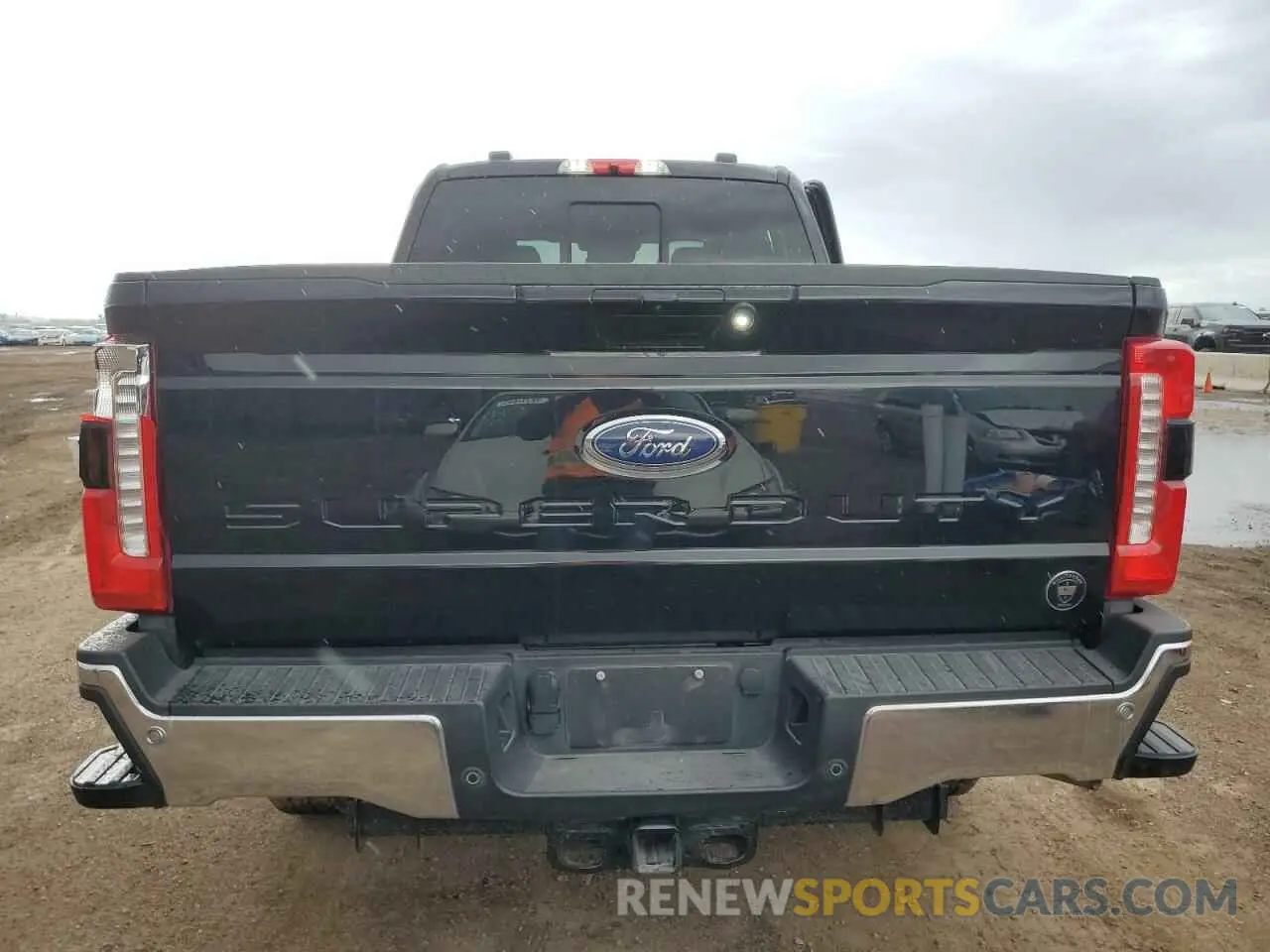 6 Photograph of a damaged car 1FT8W2BA0SEC37242 FORD F250 2025