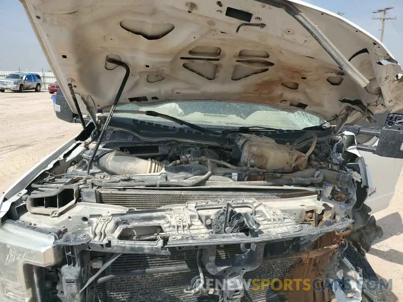 11 Photograph of a damaged car 1FD8W3HT0KED39375 FORD F350 2019