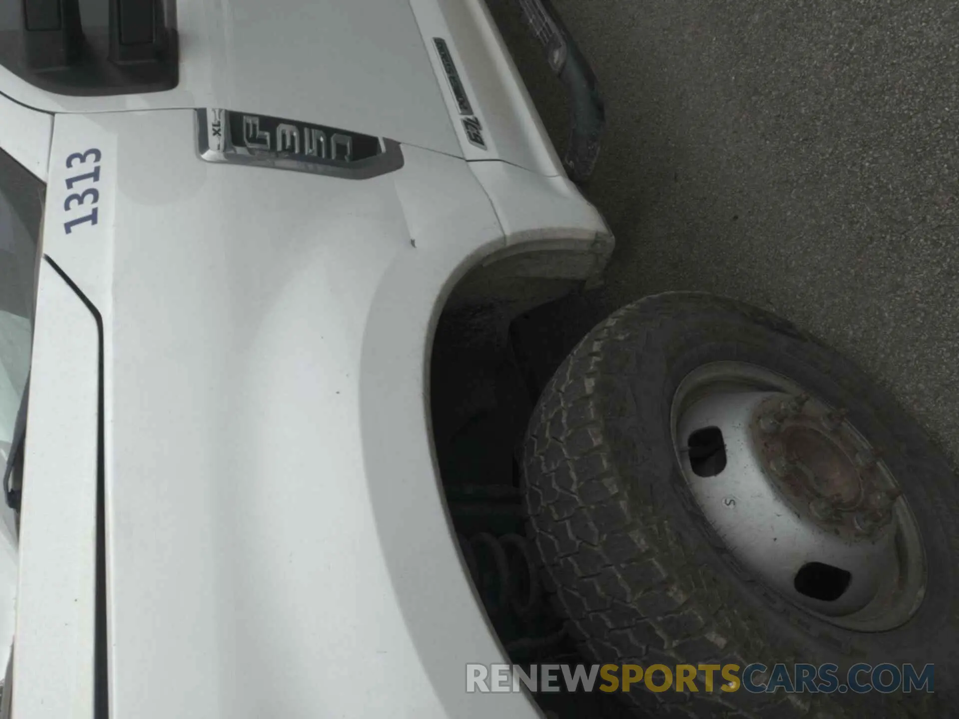 7 Photograph of a damaged car 1FD8W3HTXKEC25657 FORD F350 2019