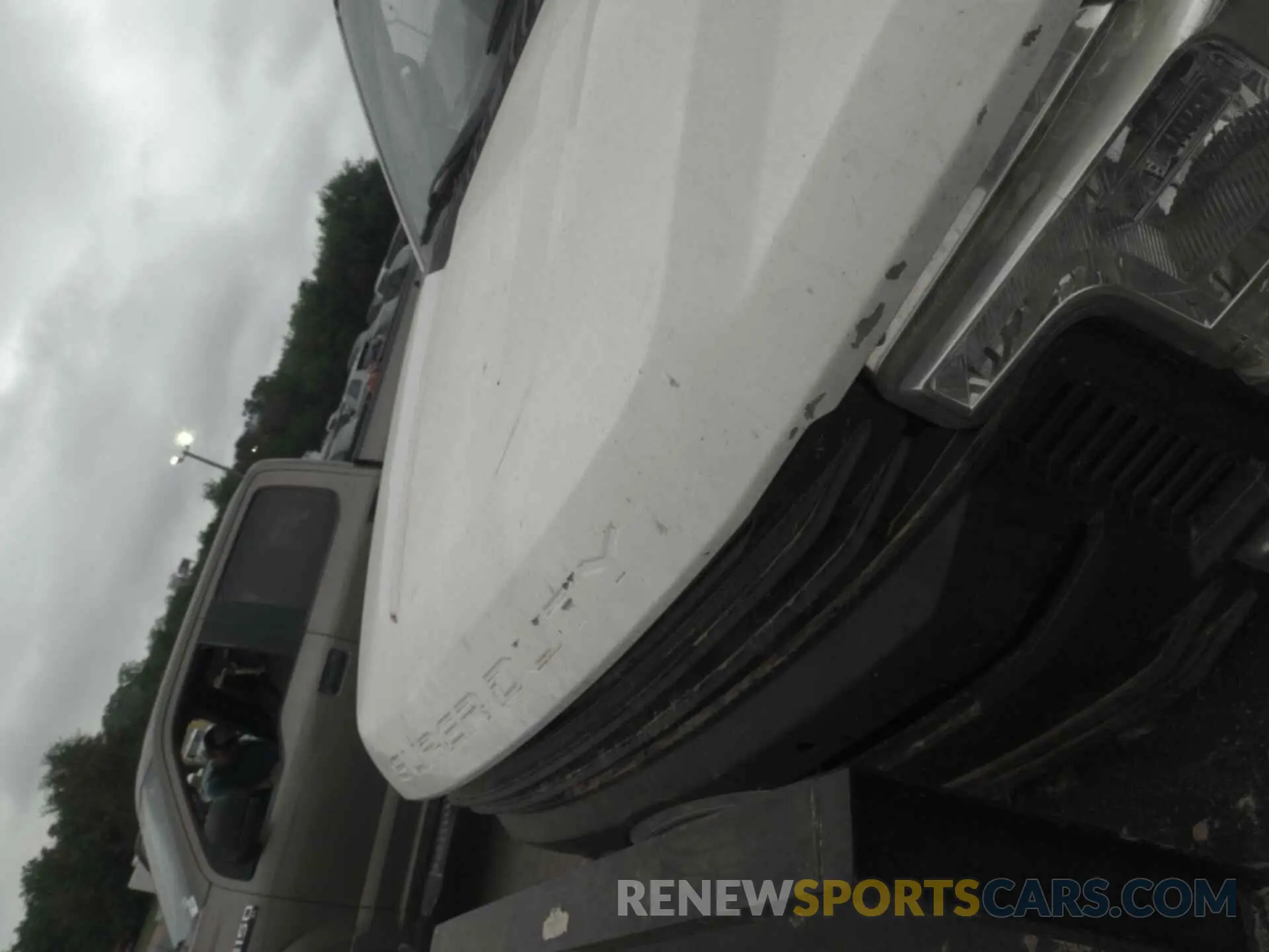 8 Photograph of a damaged car 1FD8W3HTXKEC25657 FORD F350 2019