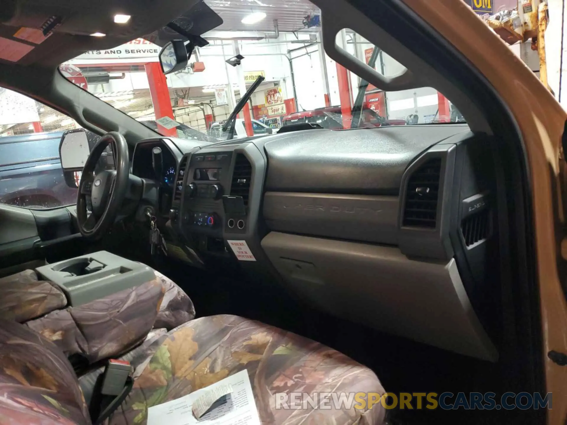 13 Photograph of a damaged car 1FD8X3E69KEF05601 FORD F350 2019