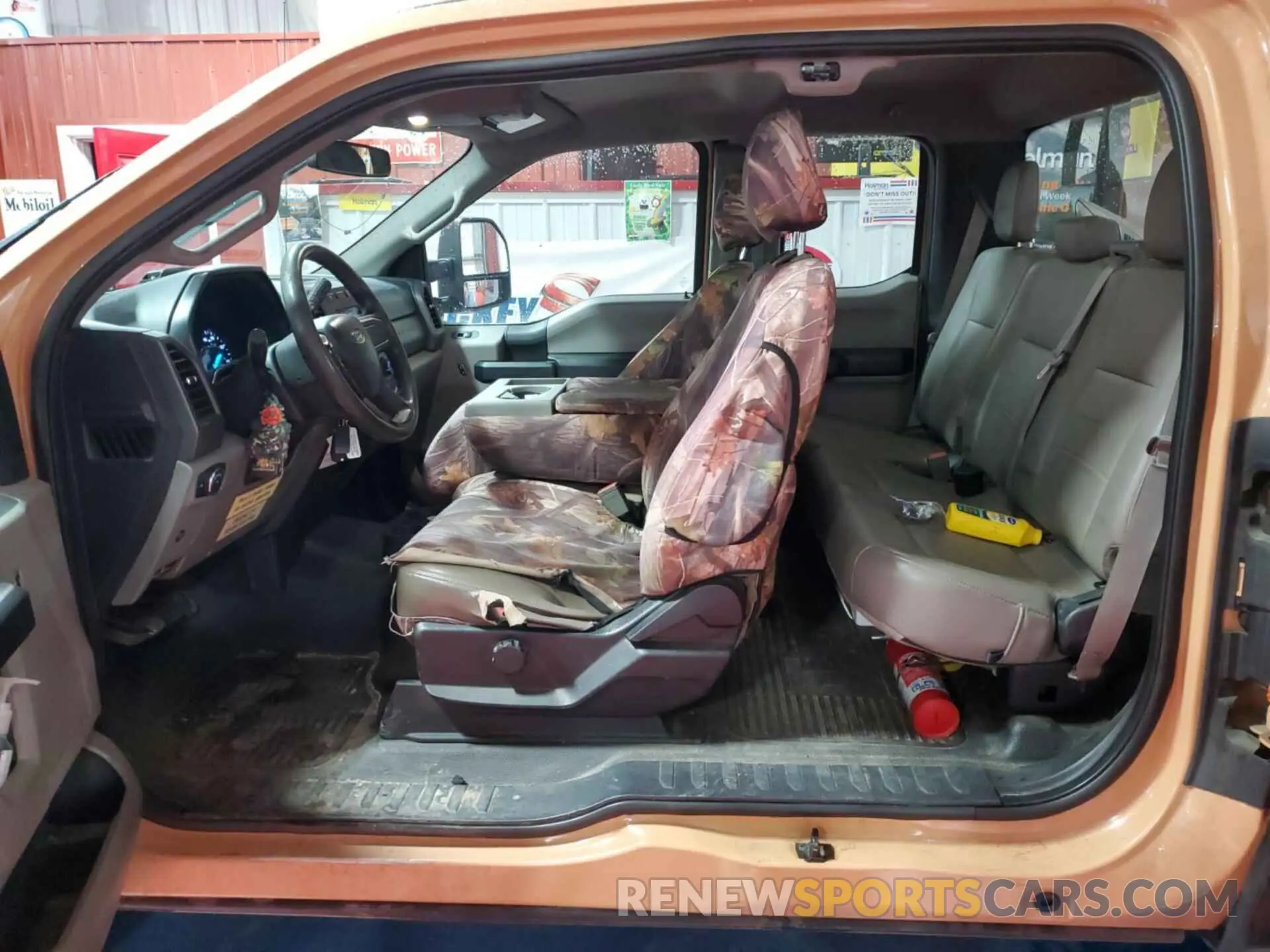 2 Photograph of a damaged car 1FD8X3E69KEF05601 FORD F350 2019