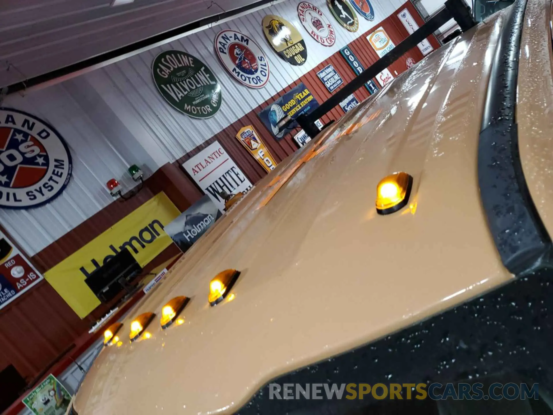 3 Photograph of a damaged car 1FD8X3E69KEF05601 FORD F350 2019