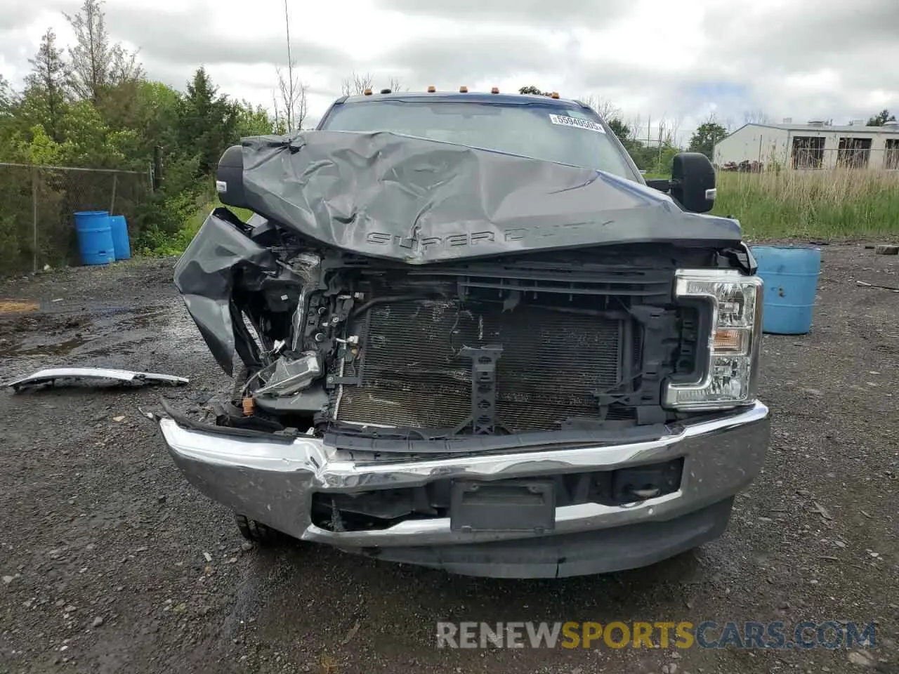 5 Photograph of a damaged car 1FD8X3HT2KEE17555 FORD F350 2019