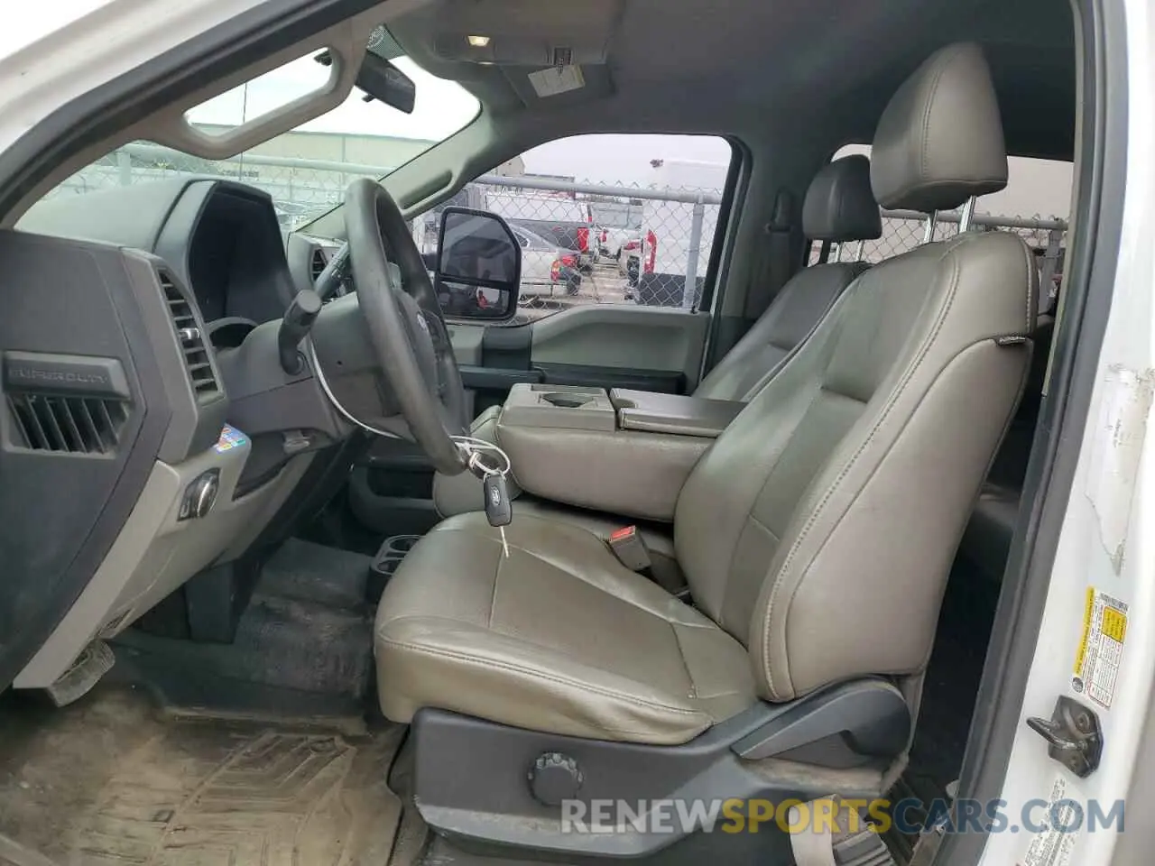 7 Photograph of a damaged car 1FT7W3B66KED42221 FORD F350 2019