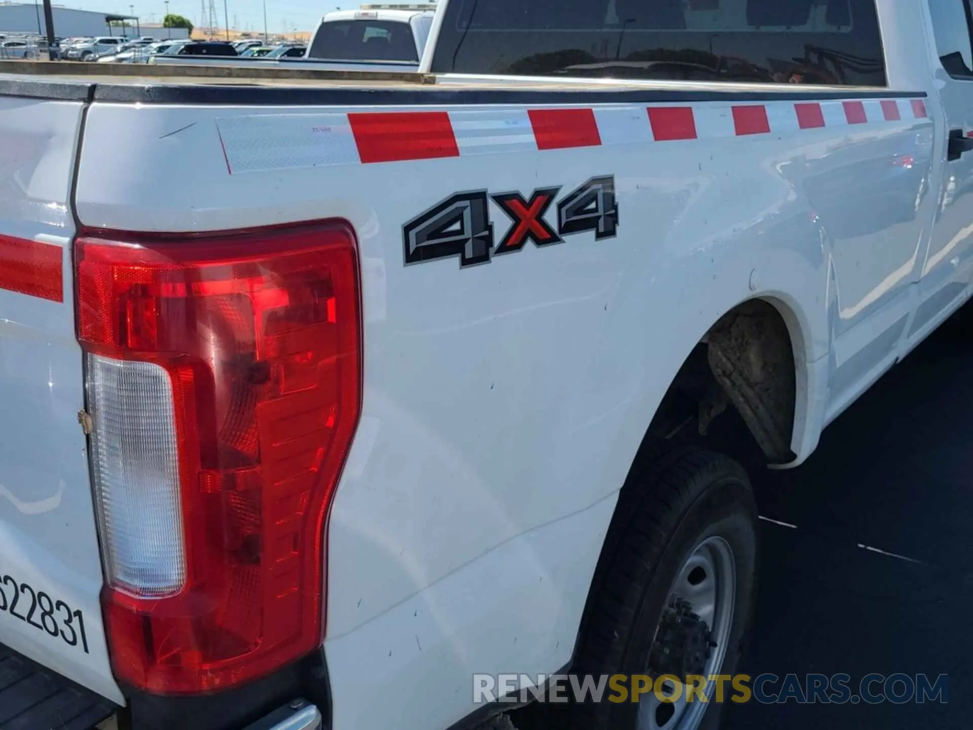 6 Photograph of a damaged car 1FT7W3BT1KED68229 FORD F350 2019