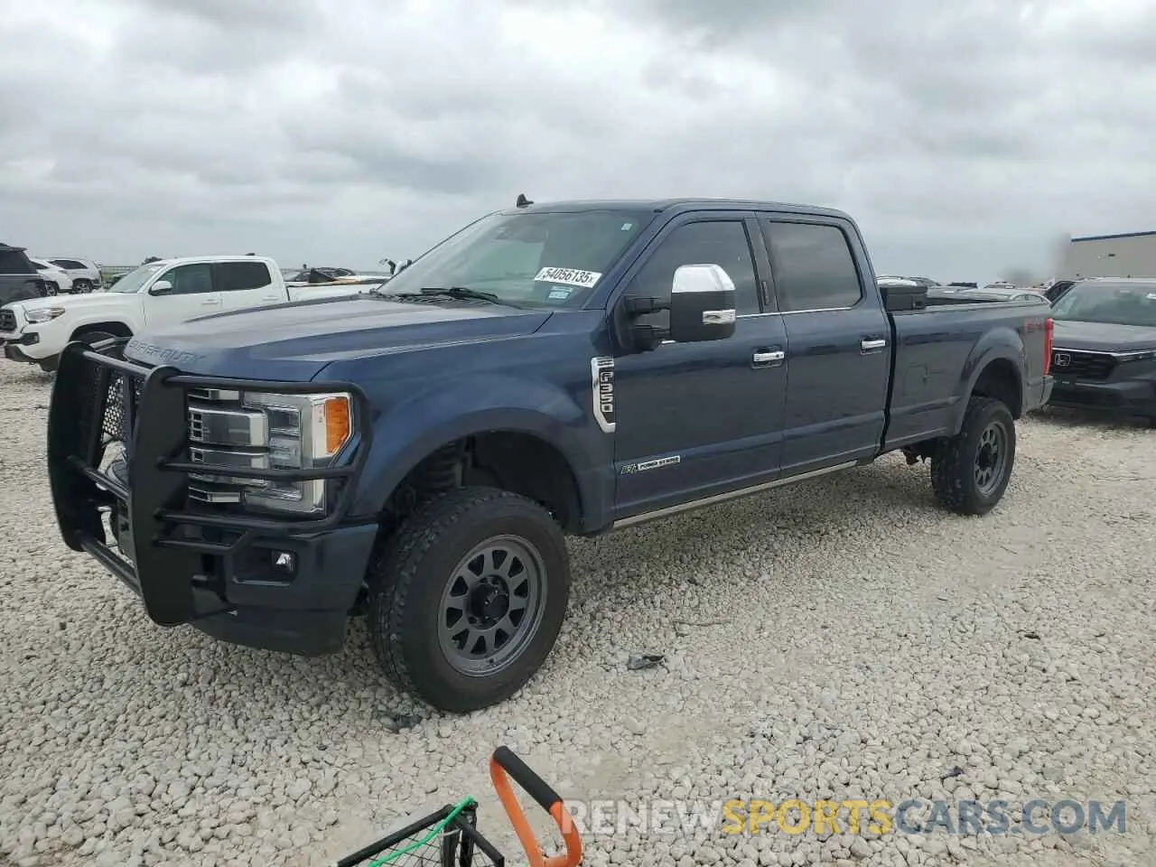 1 Photograph of a damaged car 1FT8W3BT0KEE81870 FORD F350 2019